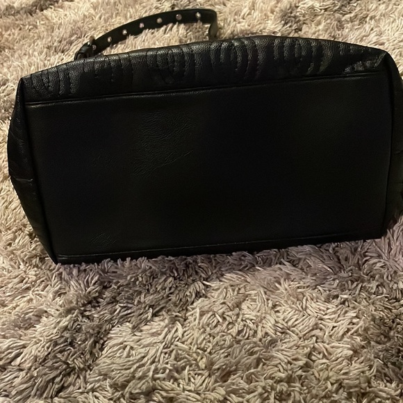 Bella Russo purse - Picture 8 of 8